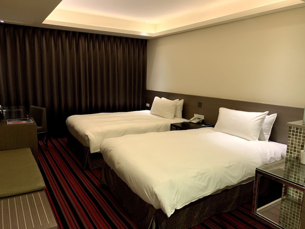 Yeong Chi Business Hotel 16/52