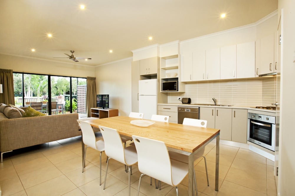 FRESHWATER EAST KIMBERLEY APARTMENTS 45/47