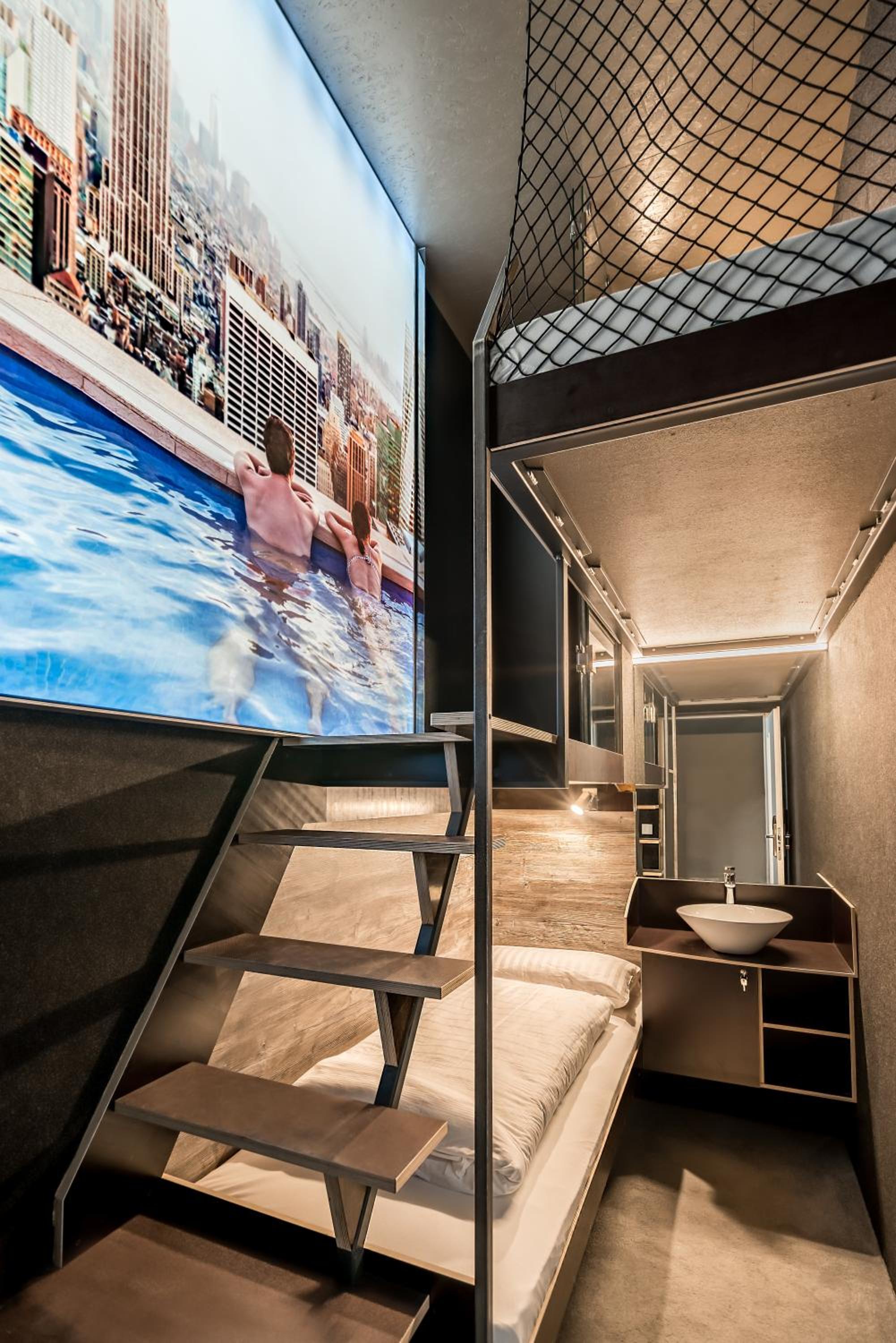 BoxHotel Gottingen 17/24