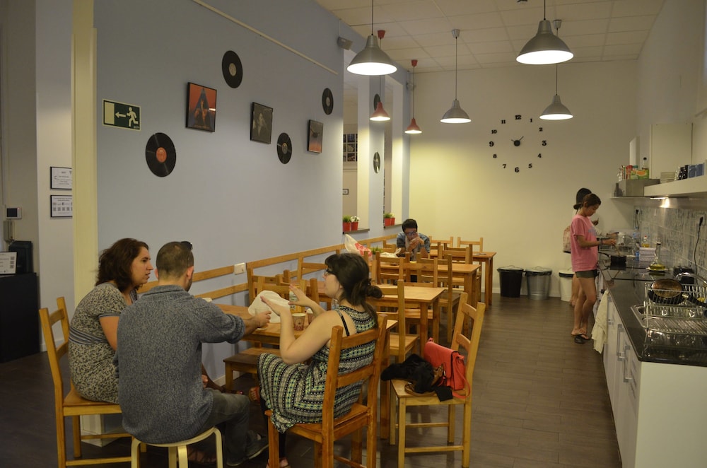 360 Hostel Barcelona Arts&Culture 46/59