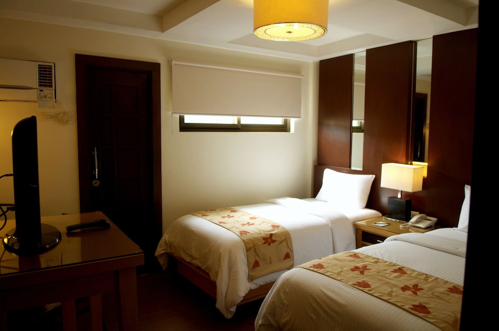 Henann Lagoon Resort 9/50