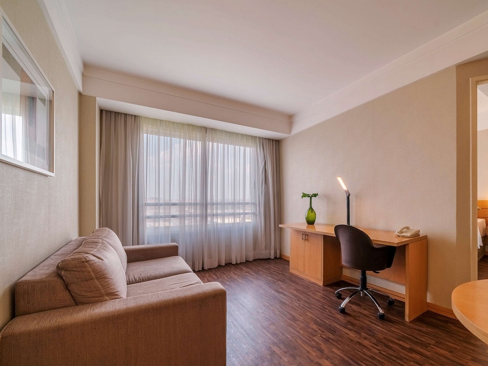 Mercure Guarulhos Aeroporto Hotel 50/75