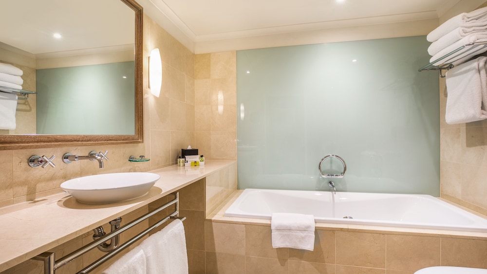 Intercontinental Hotels Melbourne 19/82
