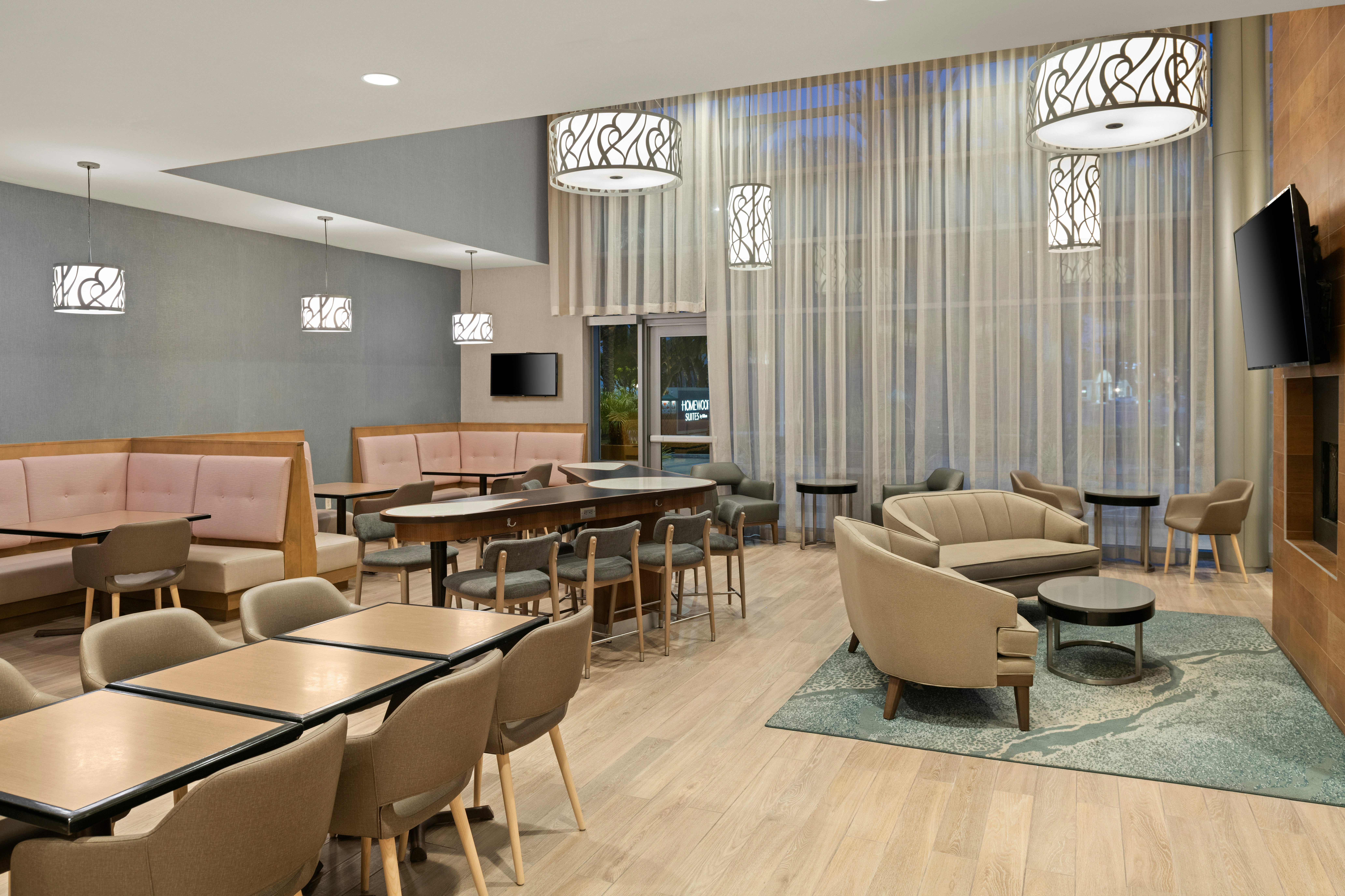 Homewood Suites by Hilton Anaheim Resort - Convention Center 39/44