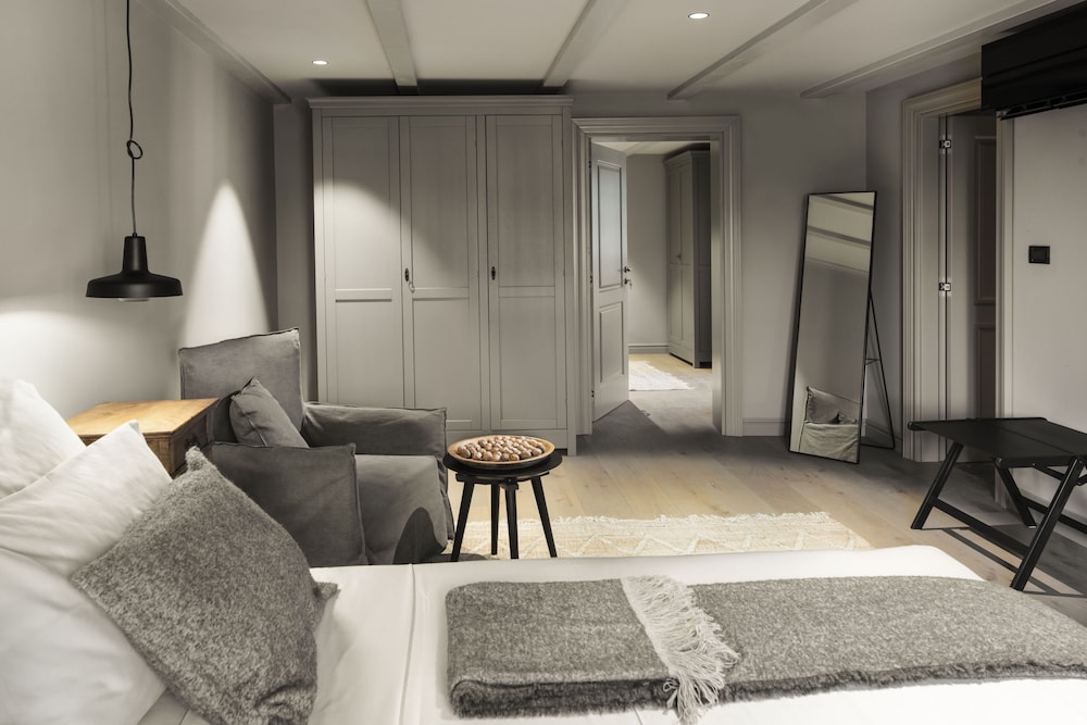 San Canzian Hotel & Residences 22/78