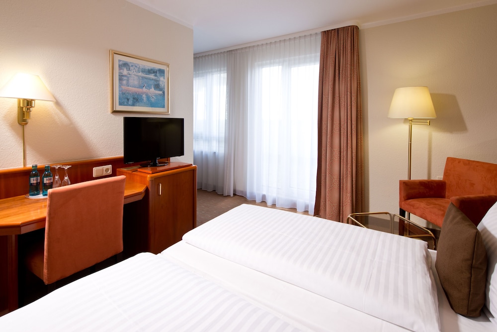 Achat Hotel Schwarzheide Lausitz 14/46