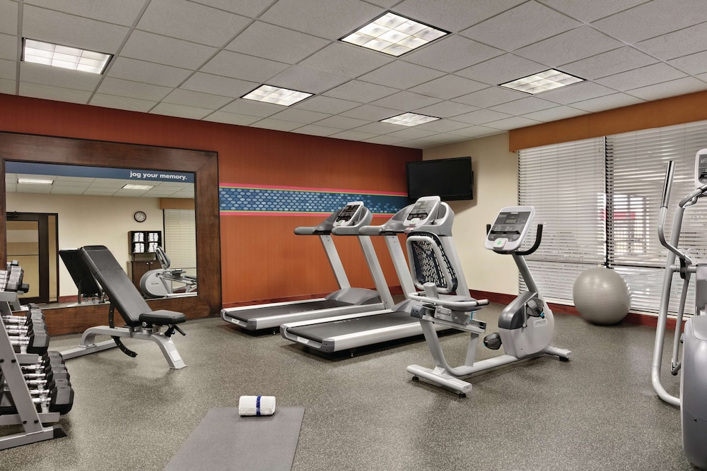 Hampton Inn and Suites Enid 24/50