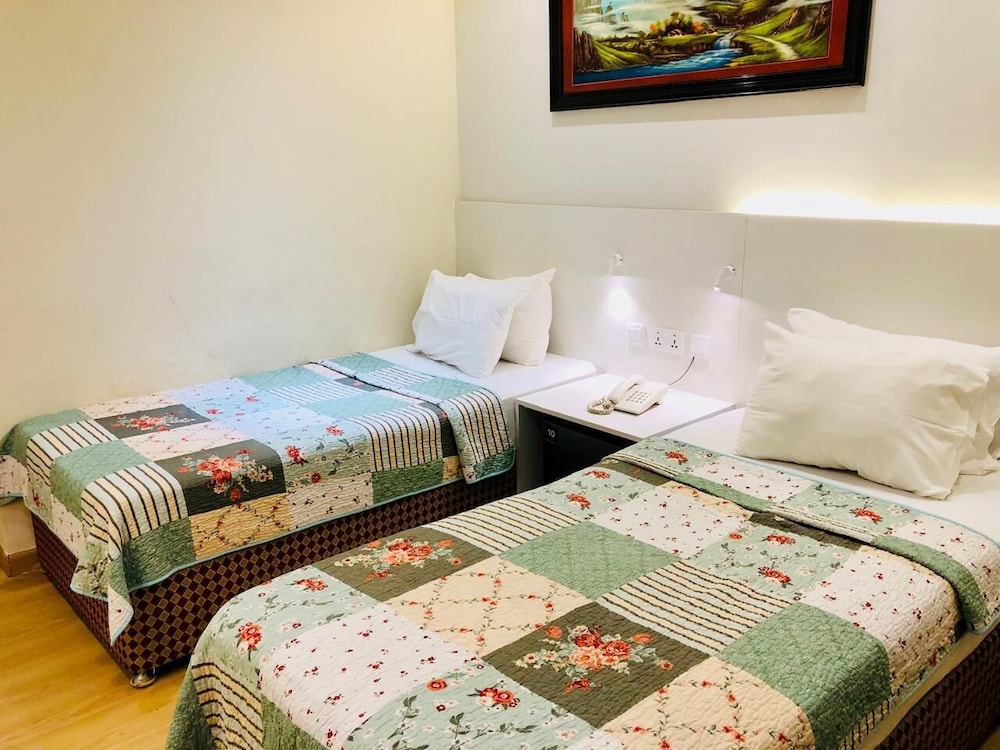 Al Ahrar Hotel 19/34