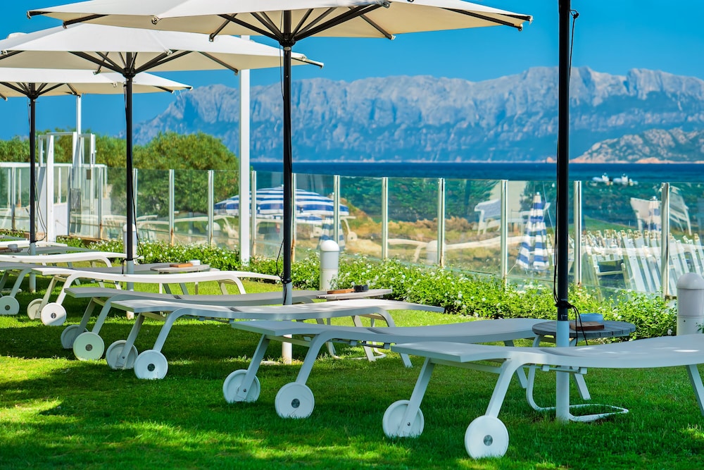 The Pelican Beach Resort & SPA - Adults Only 41/50