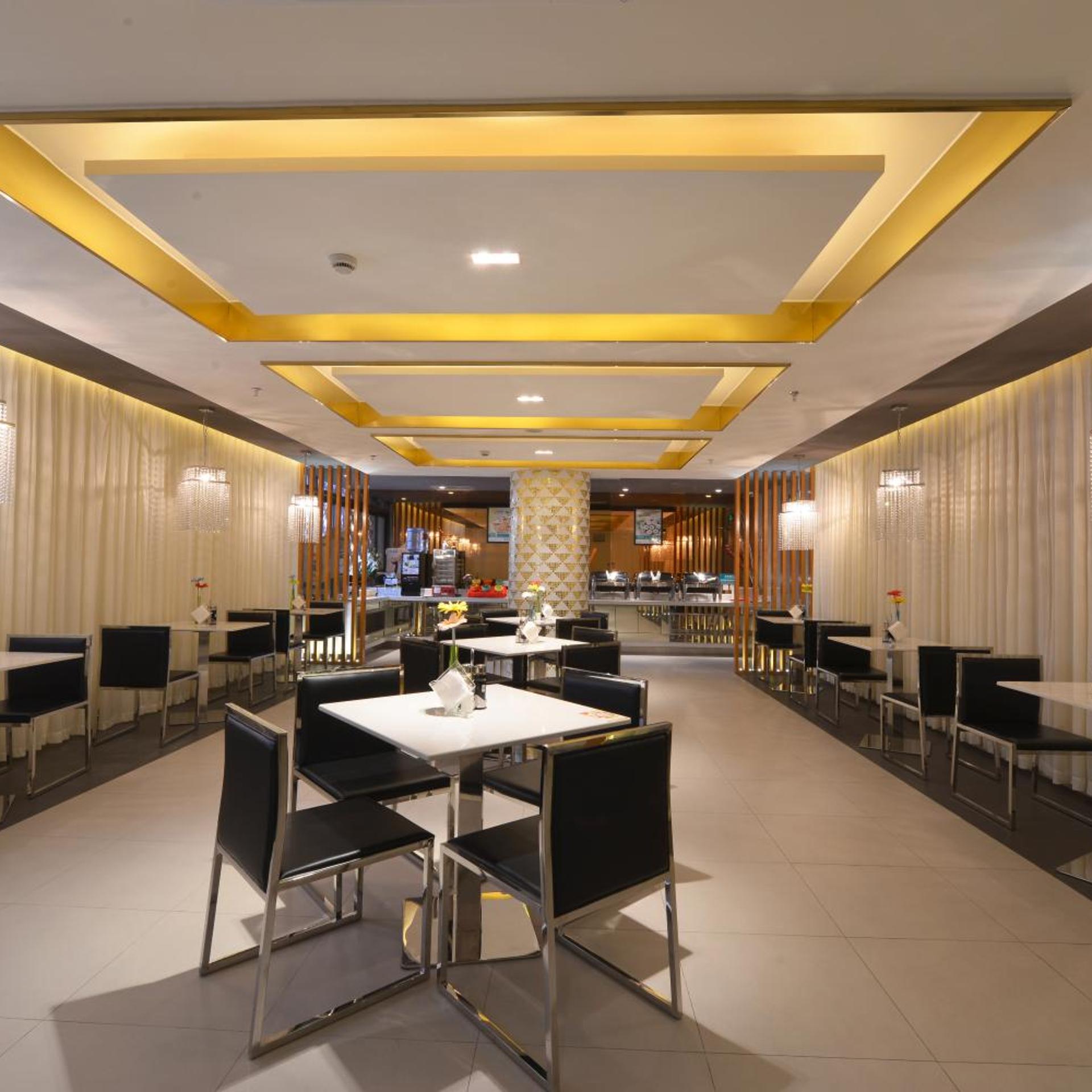 Hi Inn Suzhou Railway Station North Square 38/51
