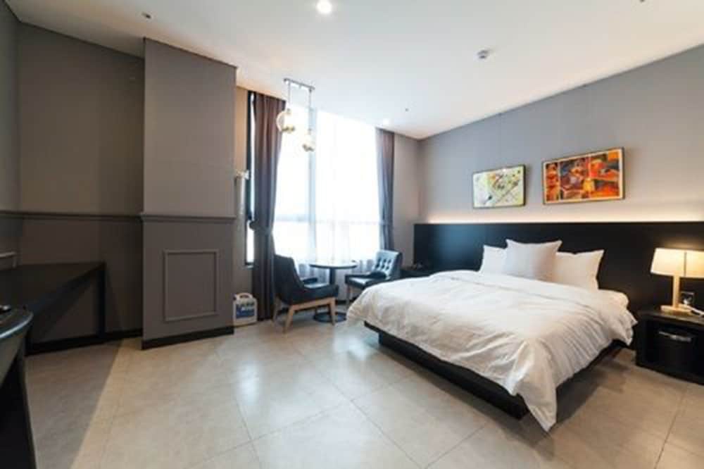 Hotel Senne 4/50