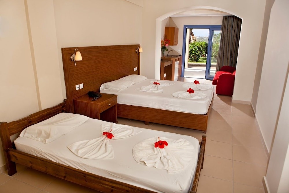Hermes Hotel Kos 8/35