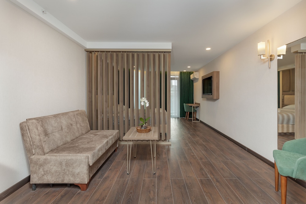 Wyn Residence Batumi 25/38