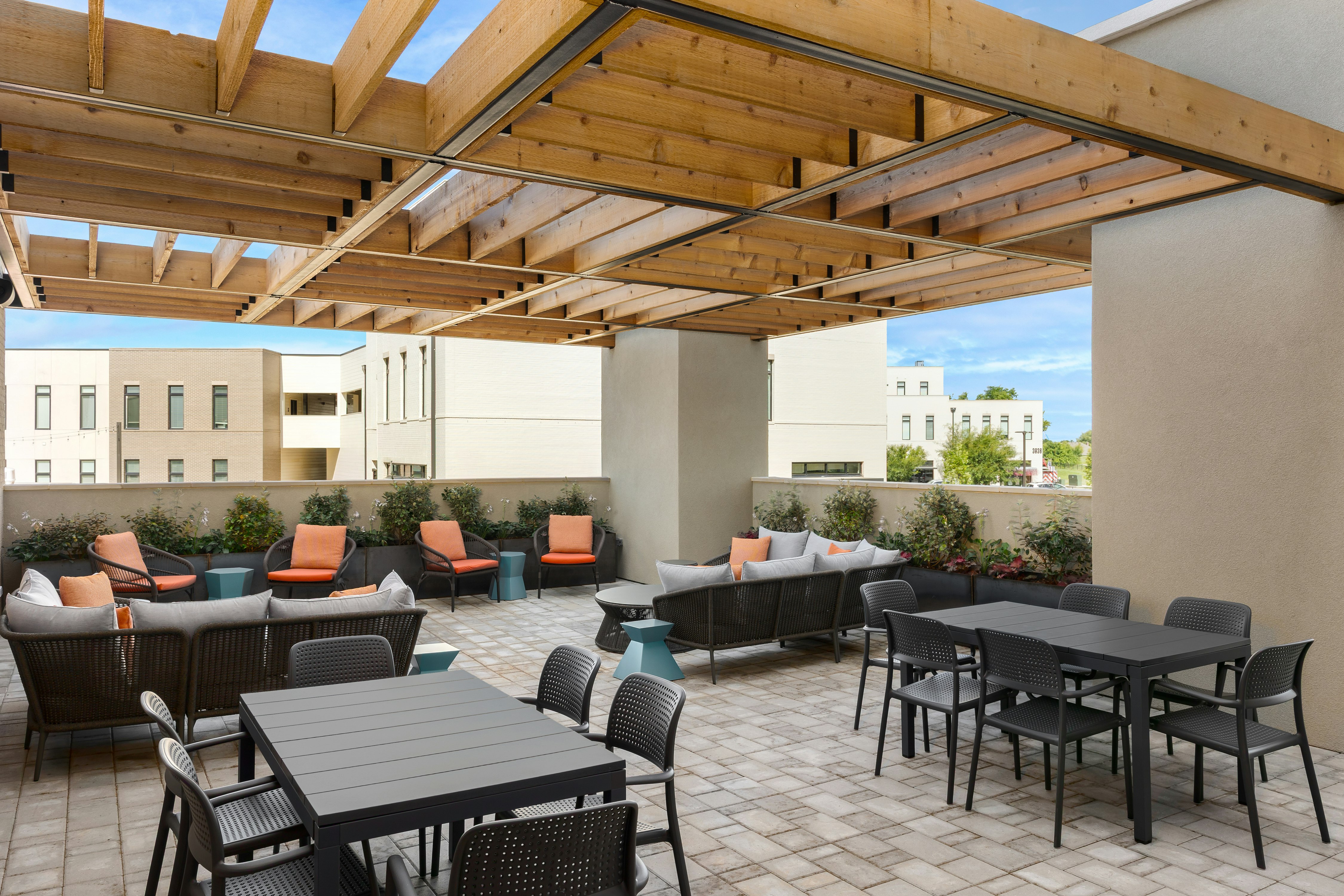 Hotel Avail Rogers, Tapestry Collection by Hilton 25/53
