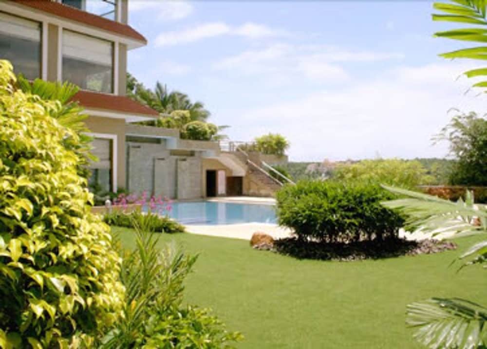 The Crown Goa 64/66