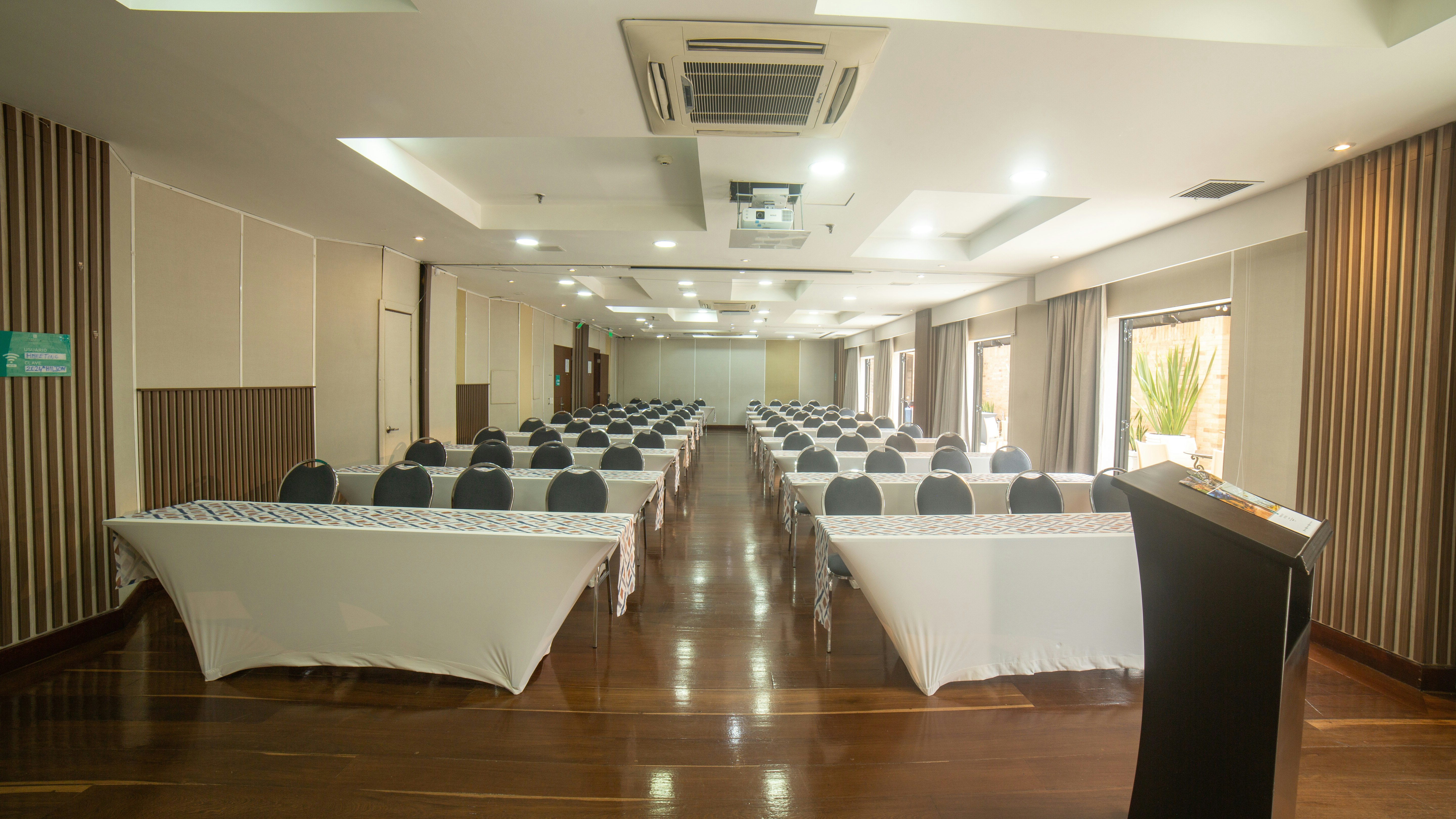 Embassy Suites by Hilton Bogota Rosales 48/50