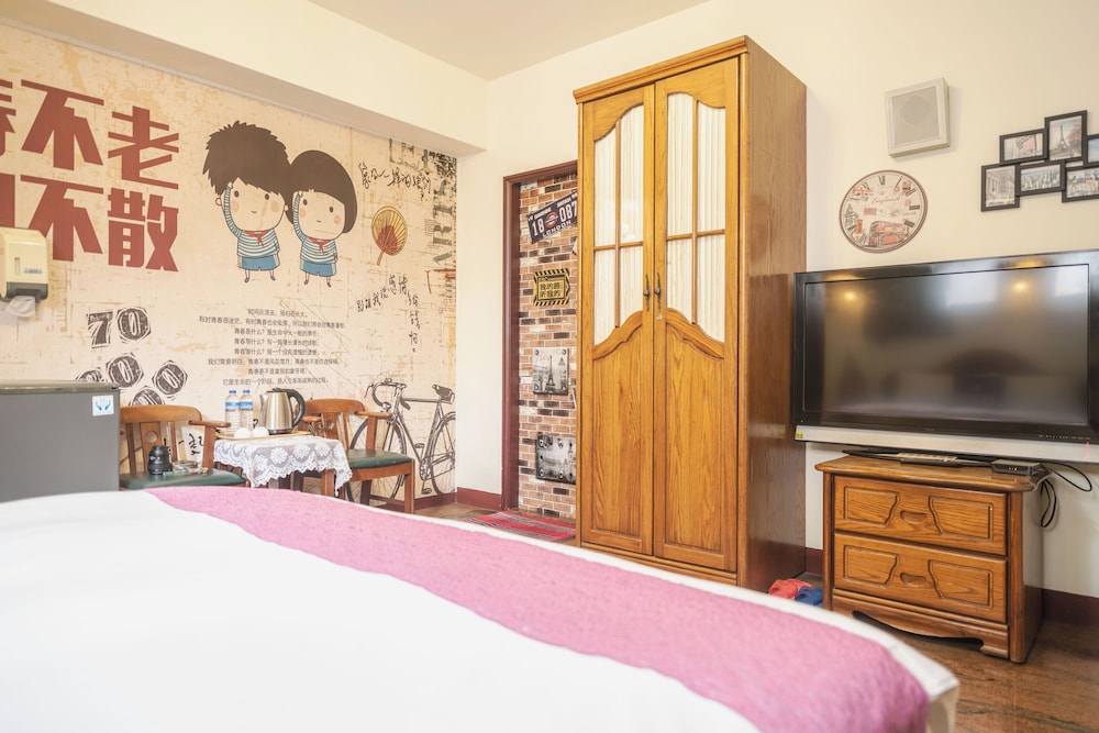 Shih Liang Hotel 24/50