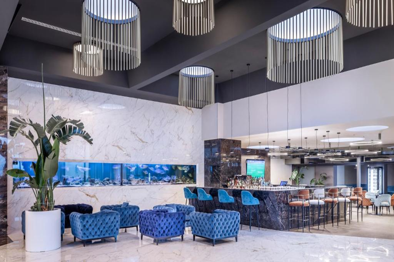 Grand Hotel Adriatic I 36/39