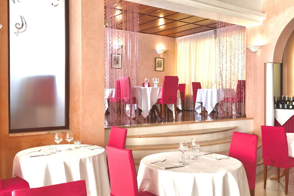 Hotel San Giusto 51/66
