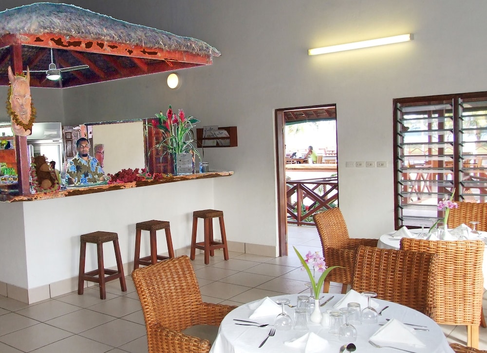 Beachfront Resort 27/50