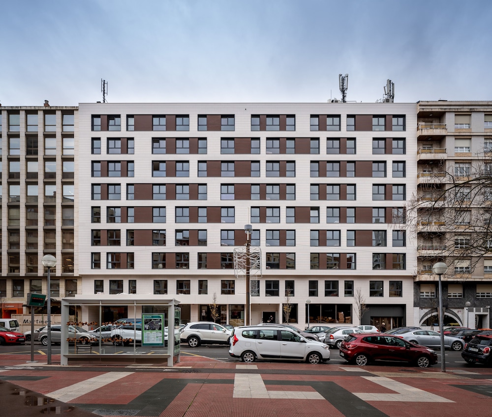 Aparthotel Libere Vitoria 55/65