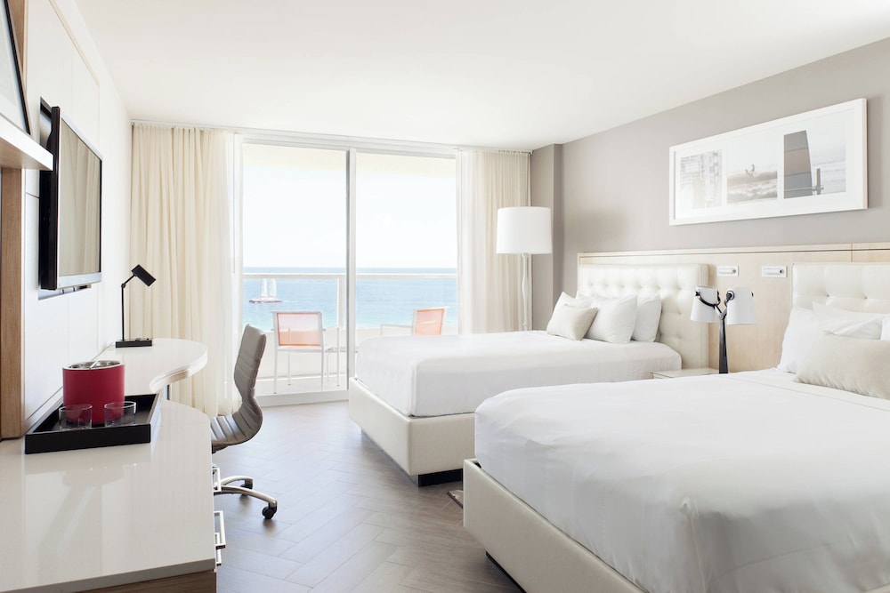 Room, 2 Double Beds, Ocean Front, Balcony
