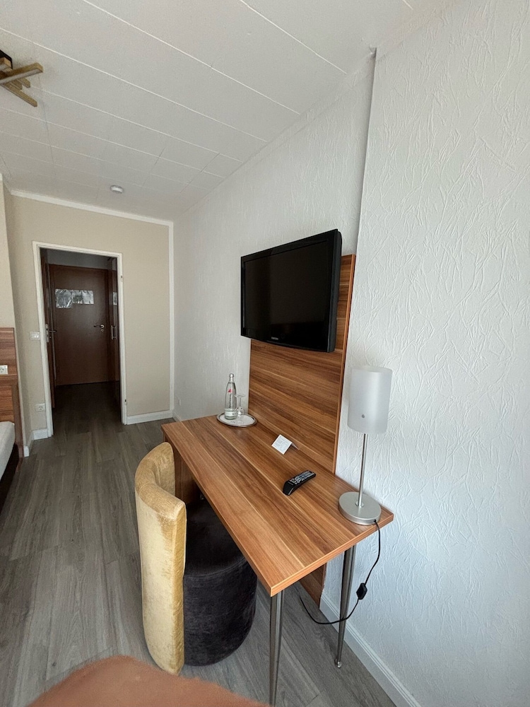 Hotel Schlangenbader Hof 14/20