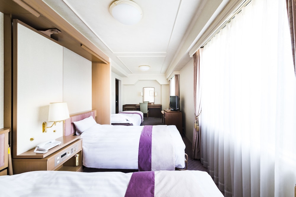 Senri Hankyu Hotel 20/64