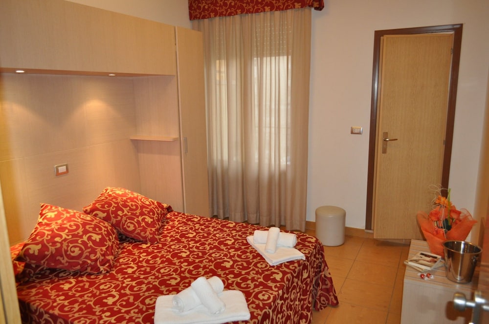 Mimosa Hotel 13/50