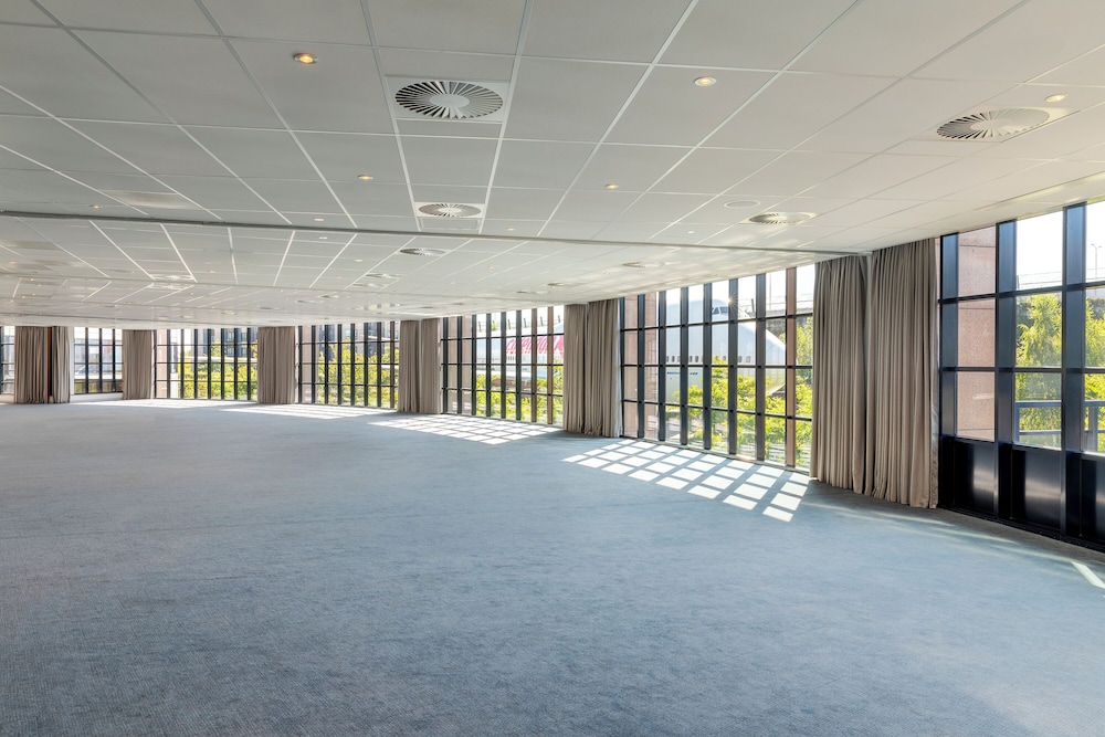 Corendon Amsterdam Schiphol Airport, a Tribute Portfolio Hotel 48/50