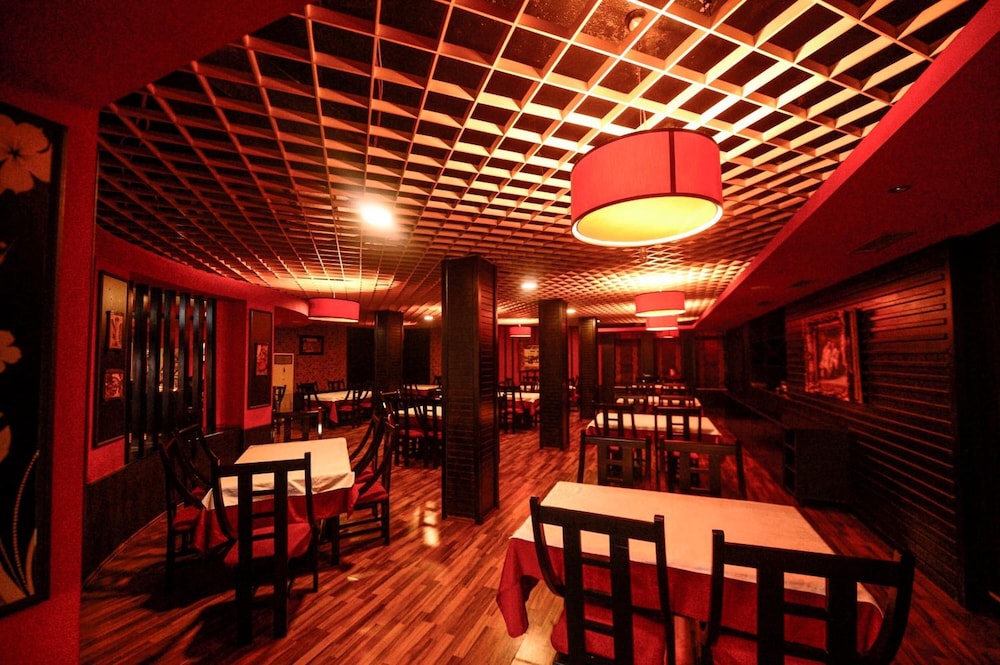 Hotel Argenti Shkoder 42/48