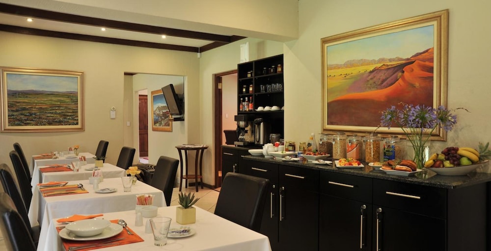 Sand River Guest House 28/50