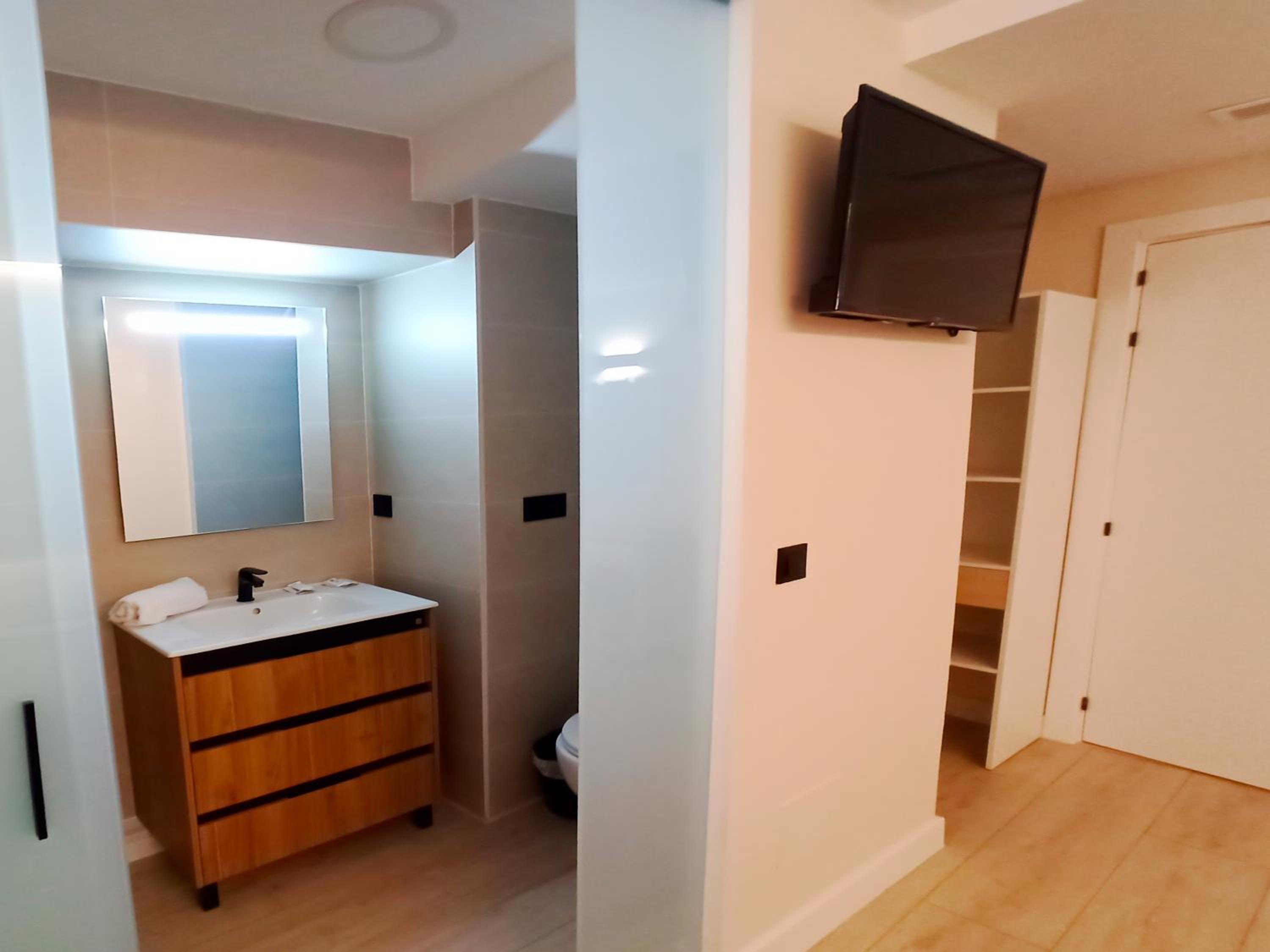 BAHIA ROOMS CANTABRIA 3000 8/16
