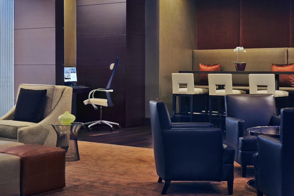 Hyatt Regency O Hare Chicago 40/50