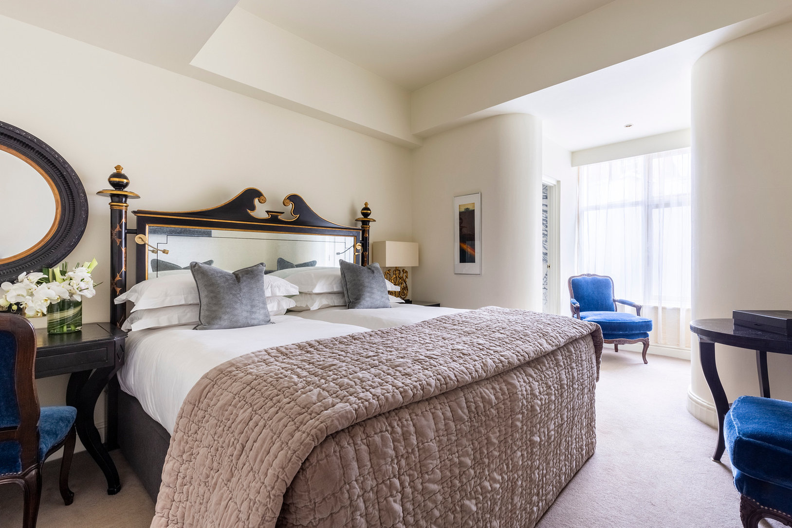 The Kensington Hotel 5/43