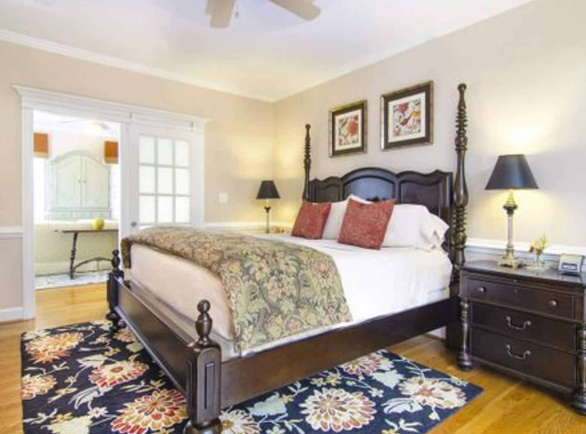 Sunset, Suite, King Bed