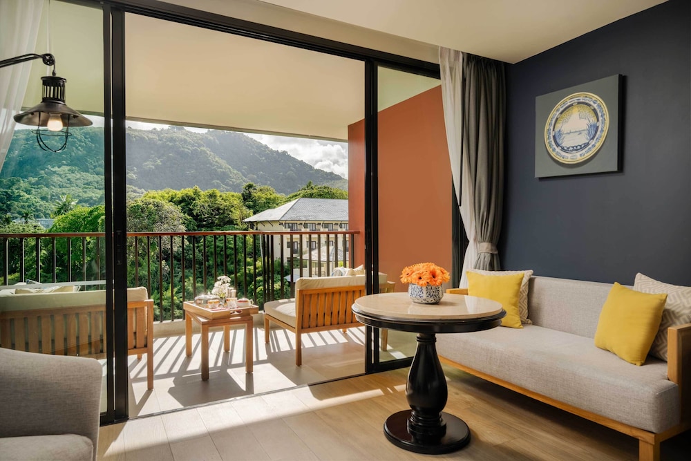 Avista Grande Phuket Karon MGallery 32/49