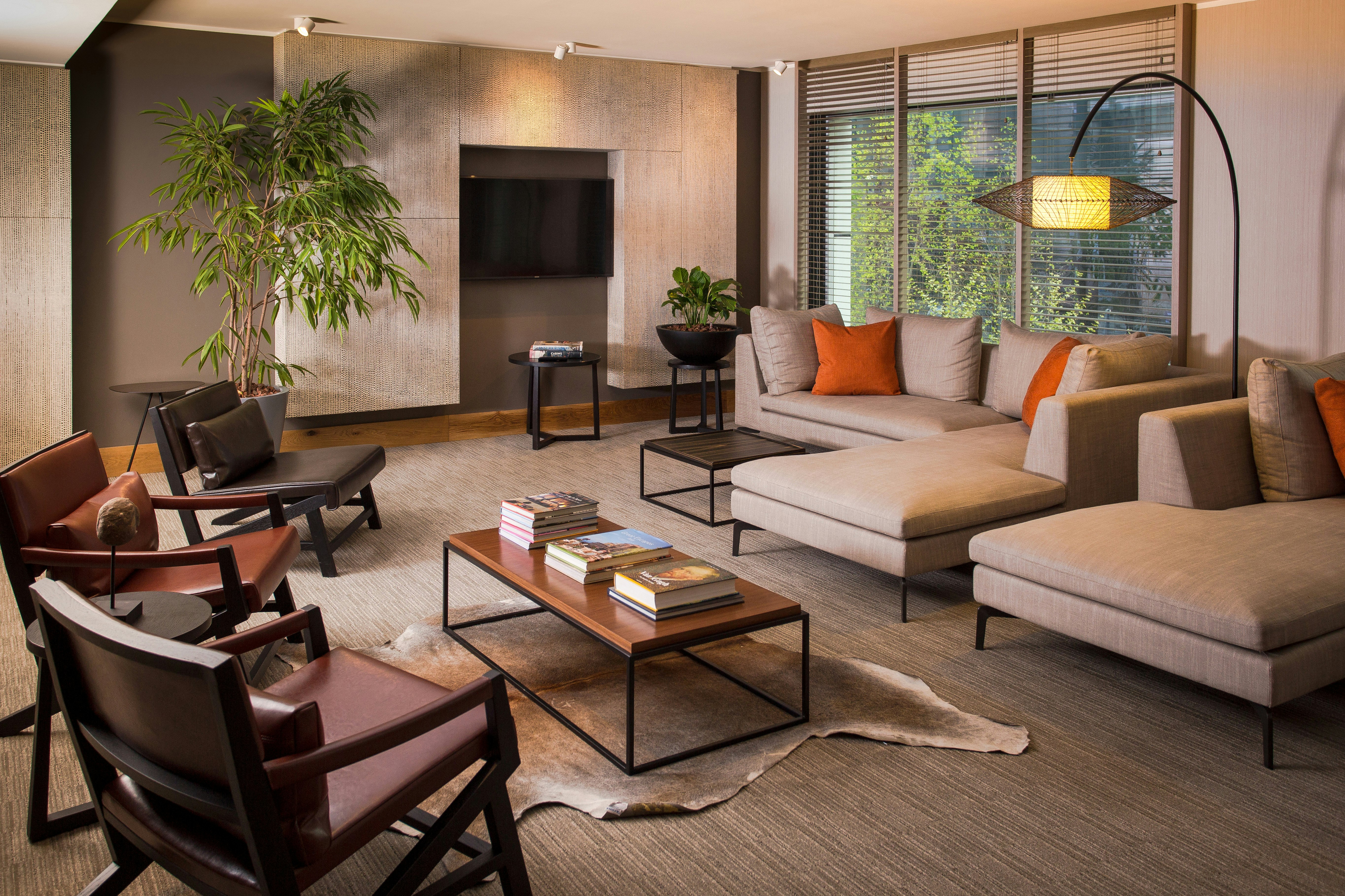 DoubleTree by Hilton Hotel Santiago Vitacura 41/65