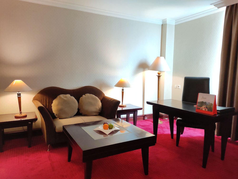Swiss-Belhotel Tarakan 37/63