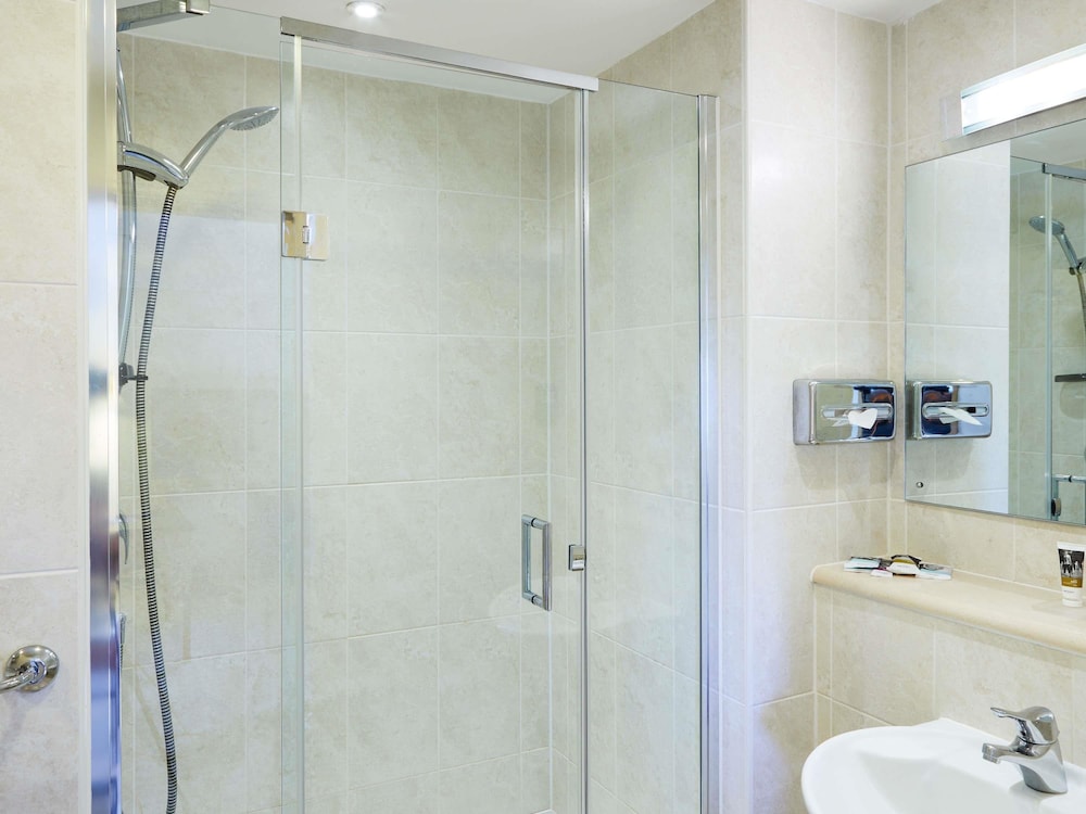 Mercure Barnsley Tankersley Manor Hotel 74/74