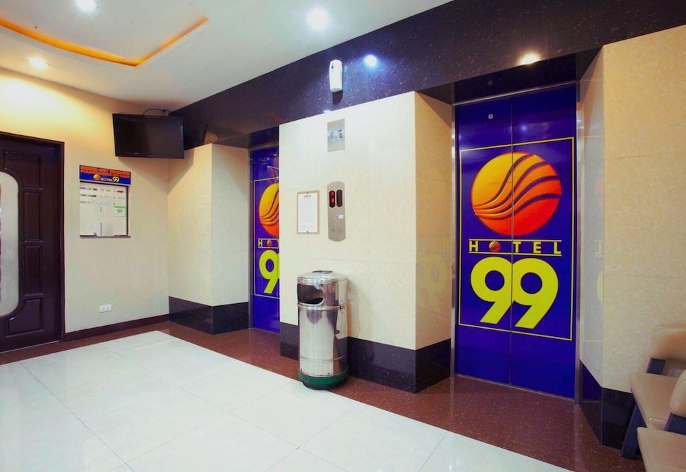 Hotel 99 12/50