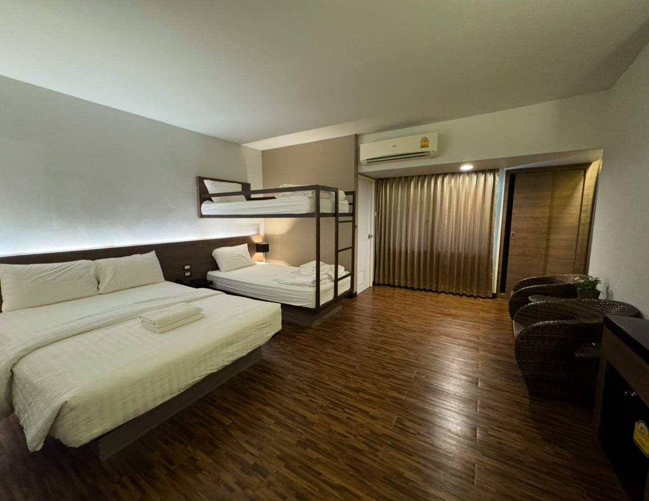 غرفة ديلوكس ثلاثية، Leevana Hotel Hat Yai 2/2