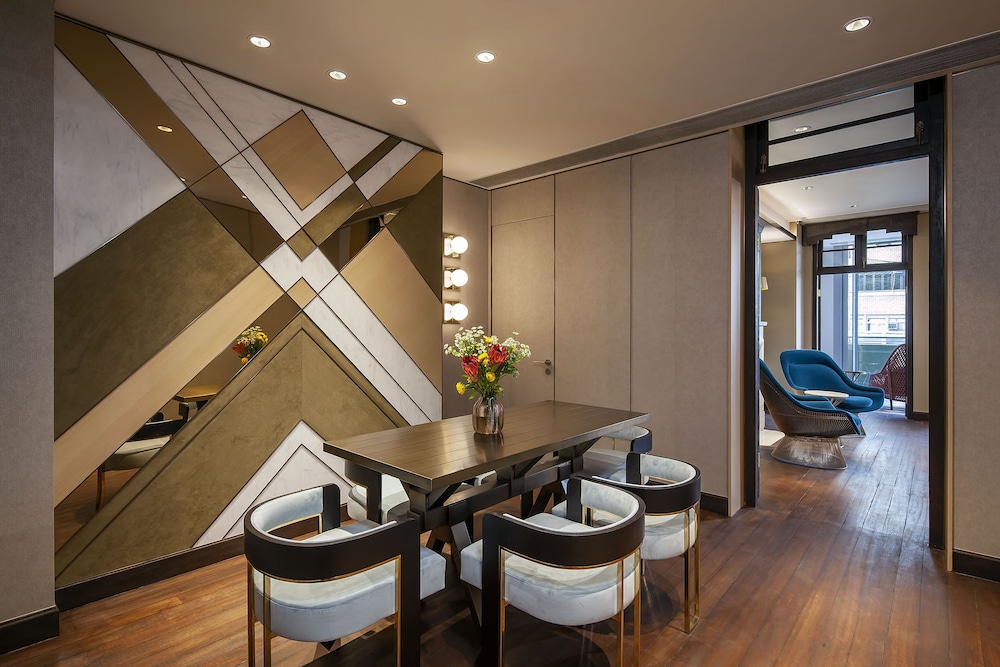 Hotel 1936 30/41