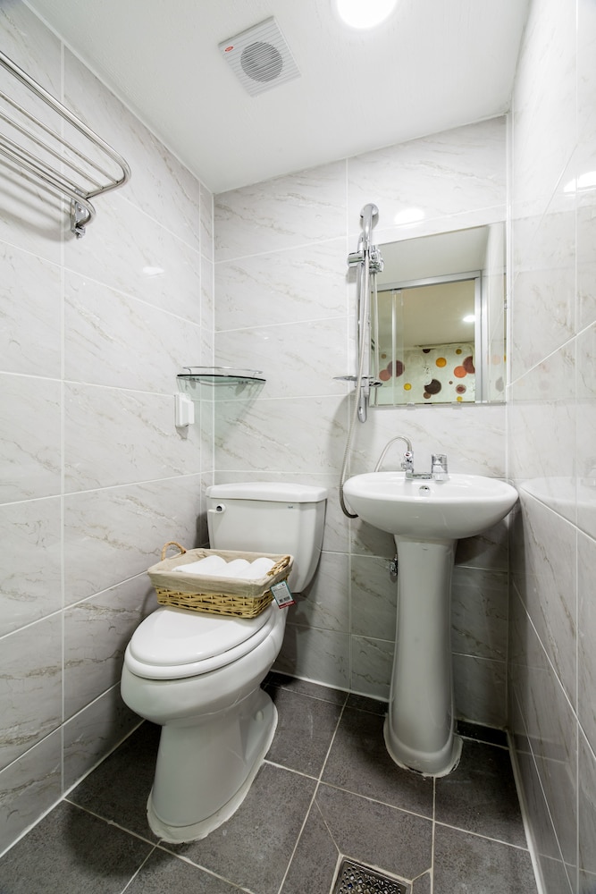 غرفة مفردة بسرير فردي، Hostel Chloe 4/10