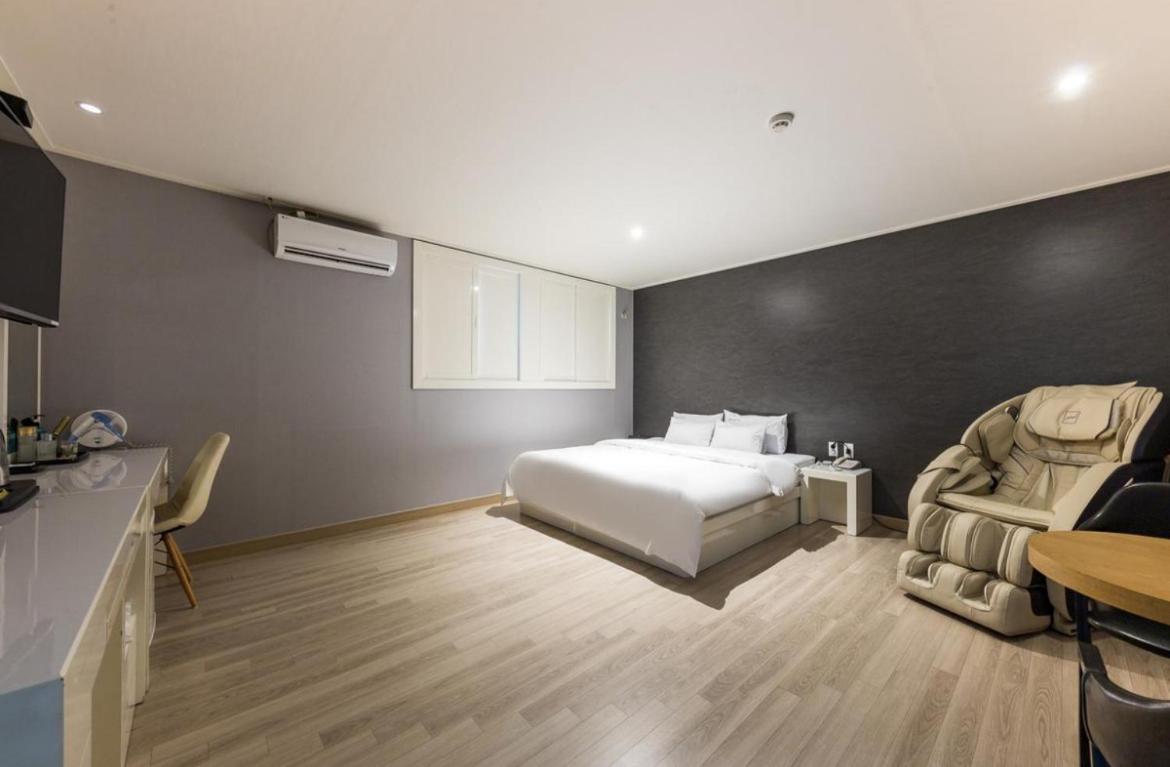 Daesan Hotel 18/42