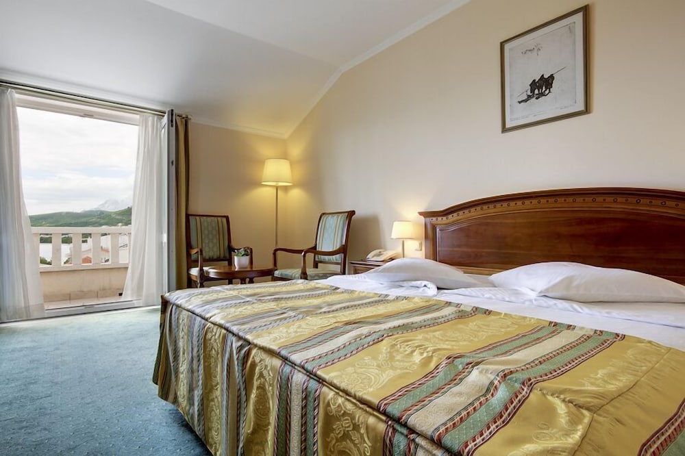 Hotel Laurentum 6/30