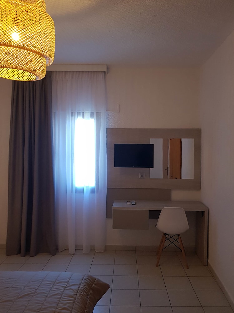 Alkinoos Beach Hotel 23/40