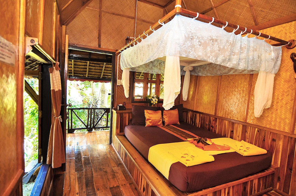 Phi Phi Relax Beach Resort 46/71