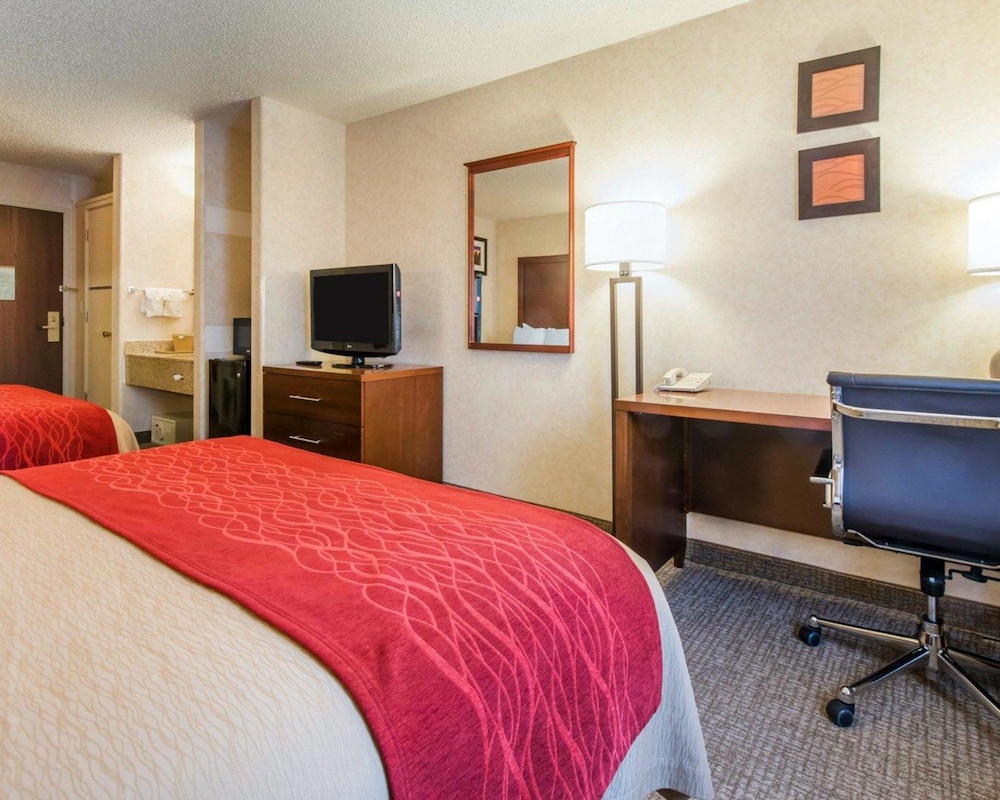 Comfort Inn North - Air Force Academy Area 9/23