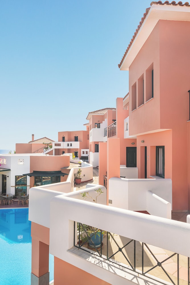 Nisea Hotel Samos 3/106